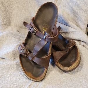Birkenstocks size 39